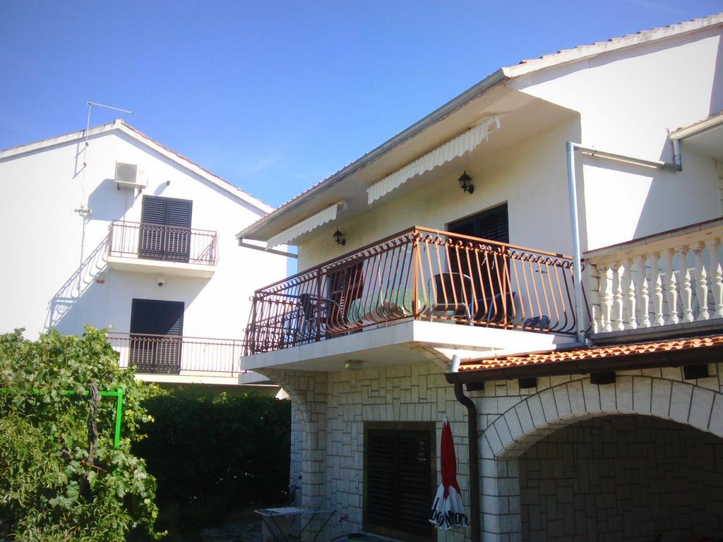 Apartments Samodol Vodice Eksteriør billede